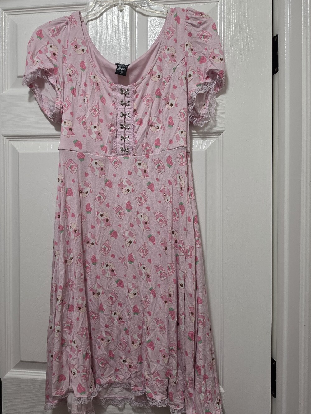 Hot Topic Pink Strawberry & COW Cartoon Print Lace-Up Top SIZE LARGE
